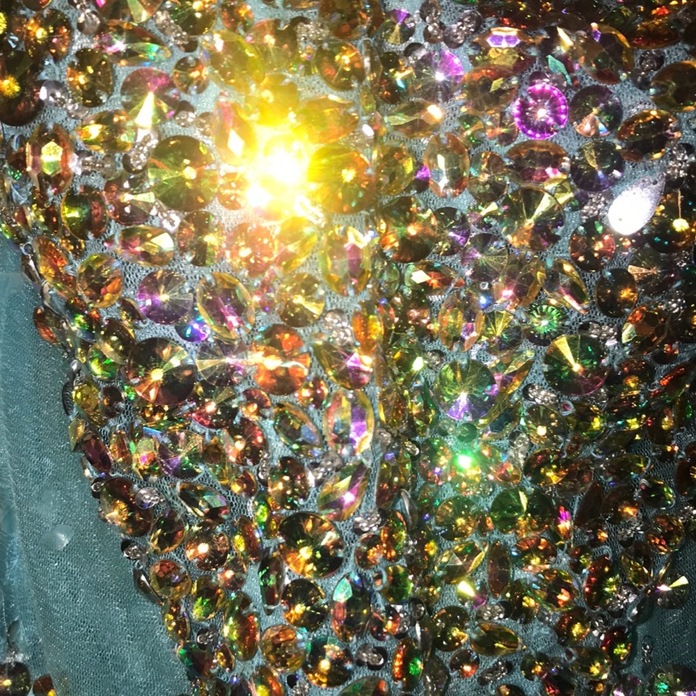 Prom dress - Picture 2 of 3